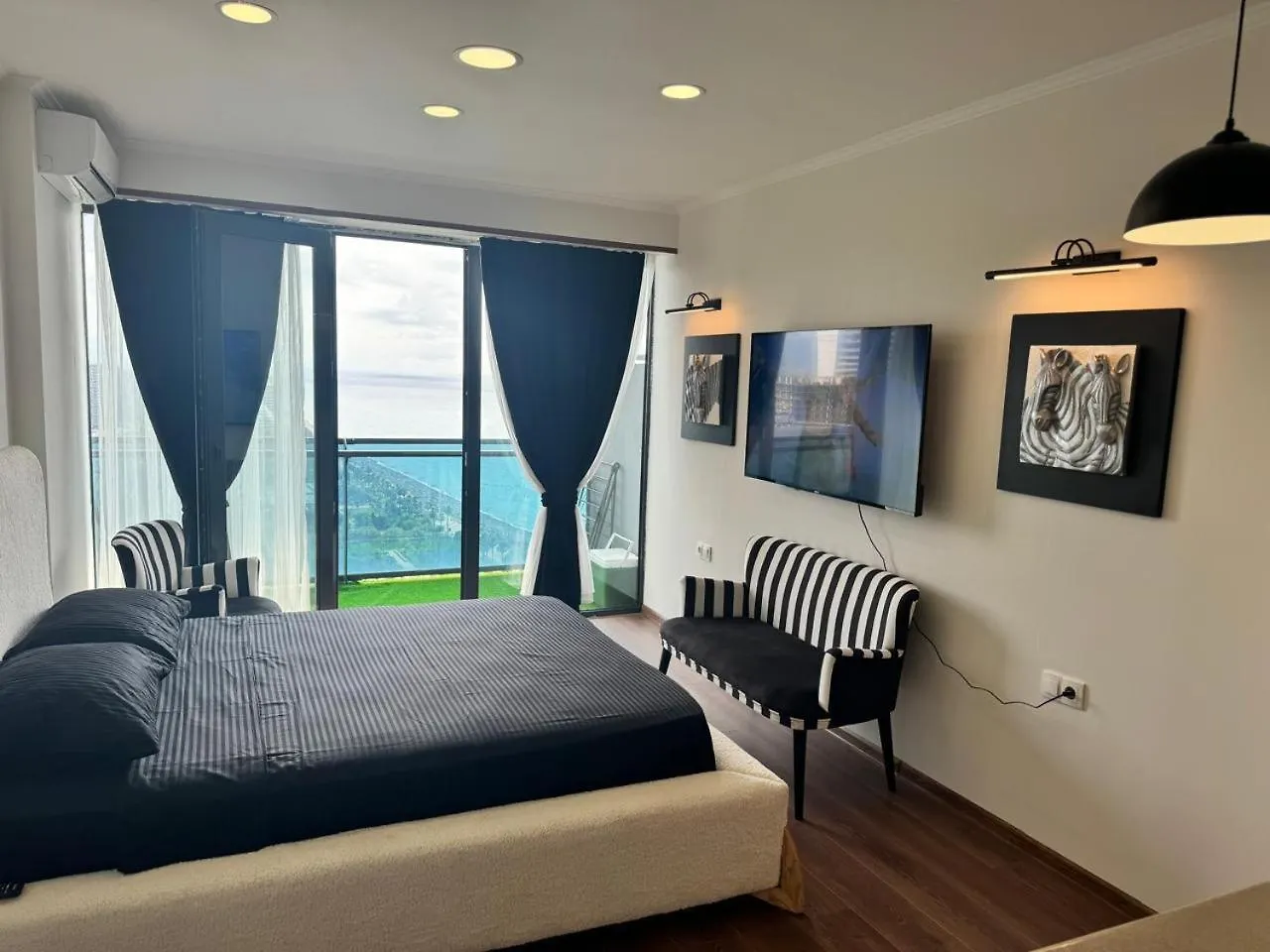 Orbi Beach Tower 2318 Batumi Apartment